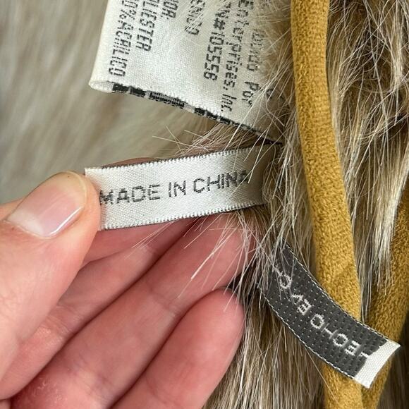 Vintage Daniel Benjamin Tan Suede Faux Fur Lined Tie Front Jacket Womens Medium - Picture 5 of 7